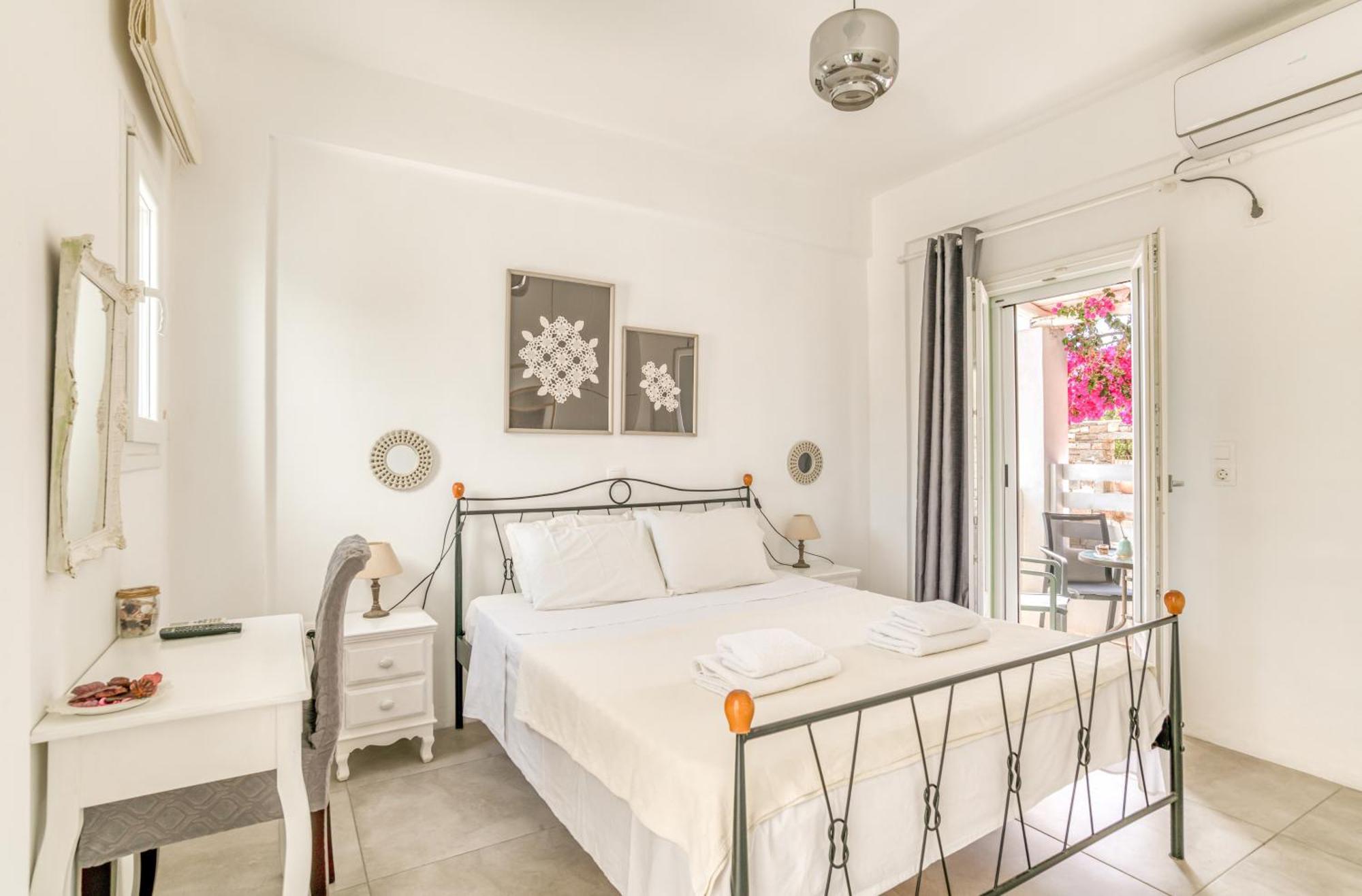 Alikí Dahlia Apartments And Studios المظهر الخارجي الصورة
